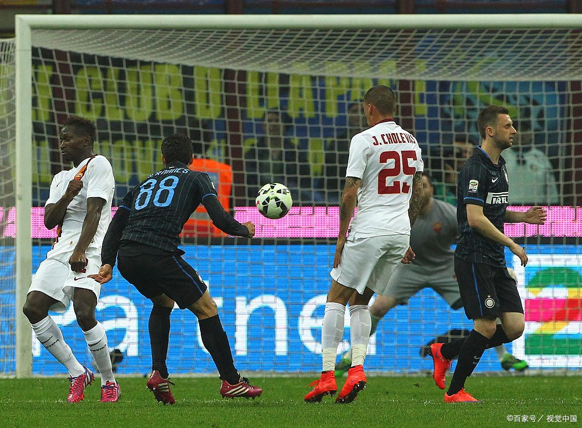 罗马逆袭罗马竞技,成功杀入欧冠决赛! 罗马逆袭罗马竞技,成功杀入欧冠决赛!