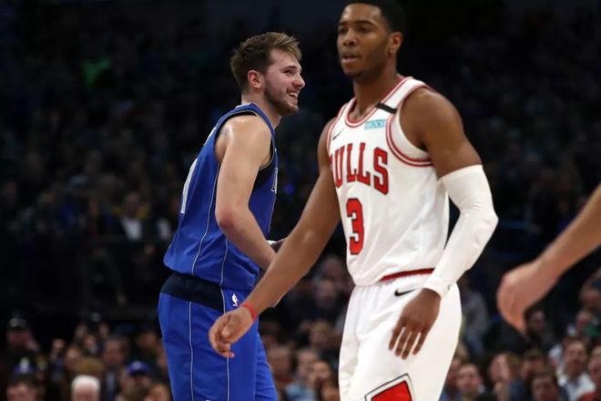 乐动体育-小牛队全队协作默契，赛场上展现出色表现的简单介绍